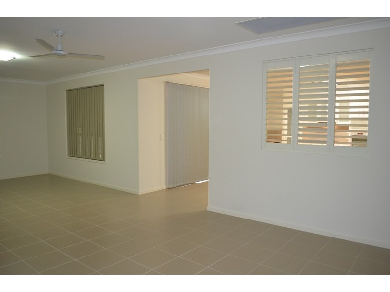 29 Dear Place, Bellmere QLD 4510