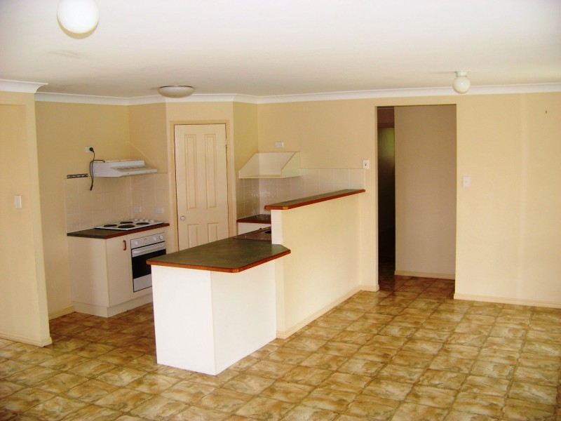 33 Dorset Drive, Caboolture South QLD 4510