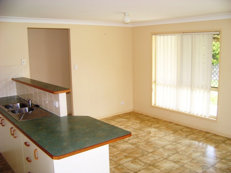 33 Dorset Drive, Caboolture South QLD 4510