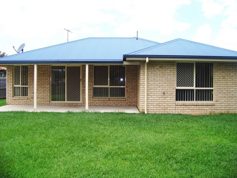33 Dorset Drive, Caboolture South QLD 4510
