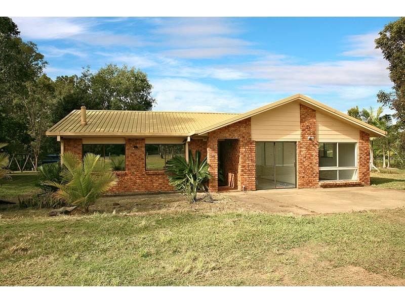 712 Caboolture River Road, Upper Caboolture QLD 4510