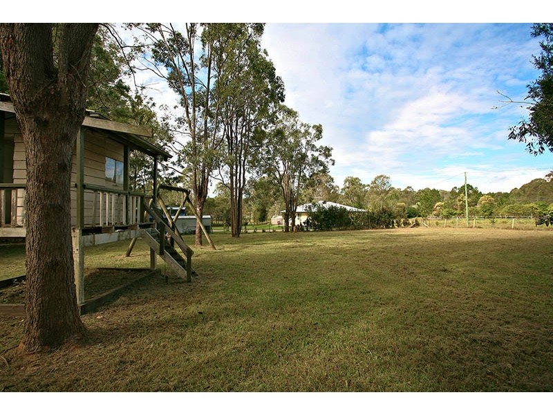 712 Caboolture River Road, Upper Caboolture QLD 4510