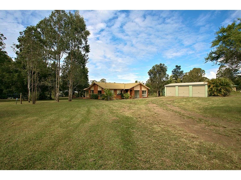 712 Caboolture River Road, Upper Caboolture QLD 4510