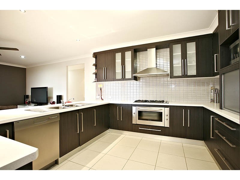 10 Ashbrook Drive, Morayfield QLD 4506