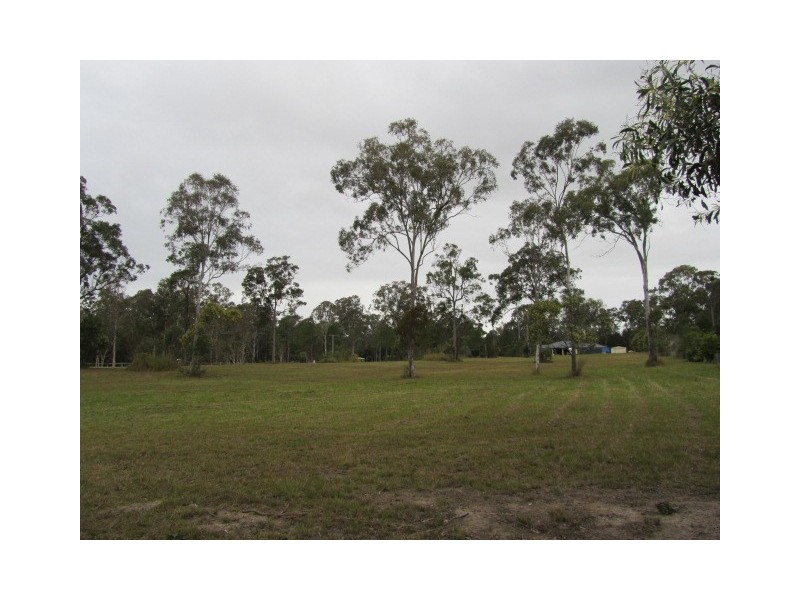 2 Adelong Court, Morayfield QLD 4506