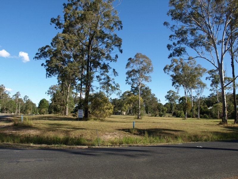 2 Adelong Court, Morayfield QLD 4506