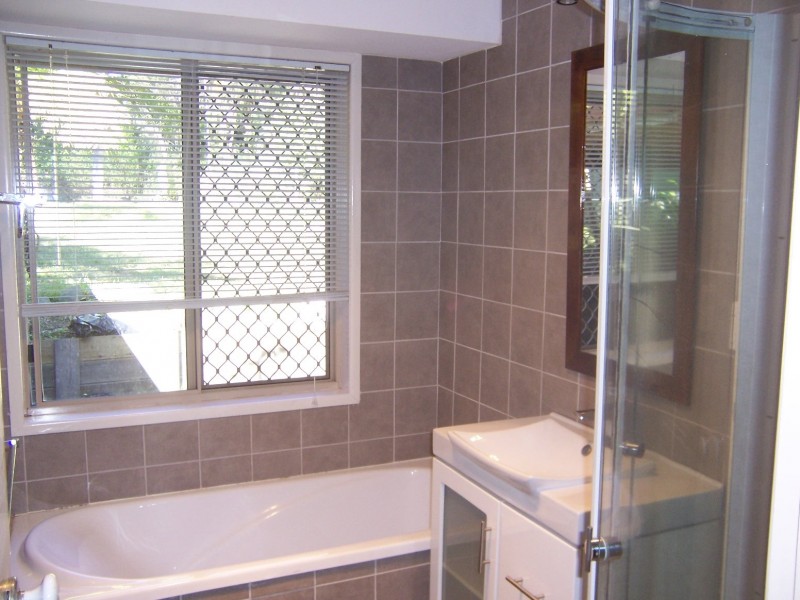97 Petersen Road, Morayfield QLD 4506