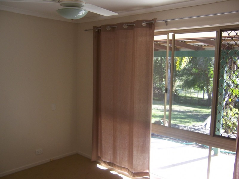 97 Petersen Road, Morayfield QLD 4506