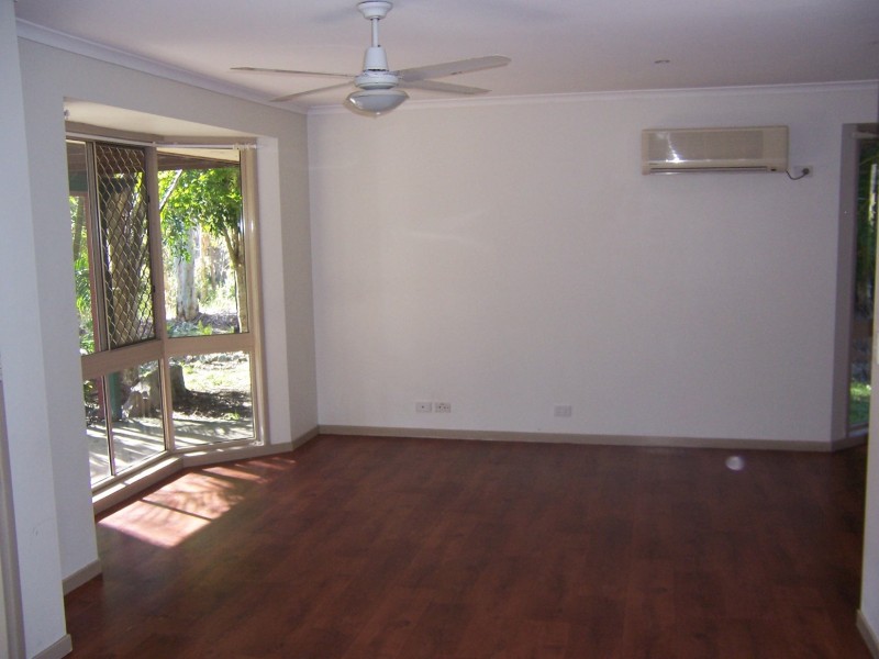 97 Petersen Road, Morayfield QLD 4506