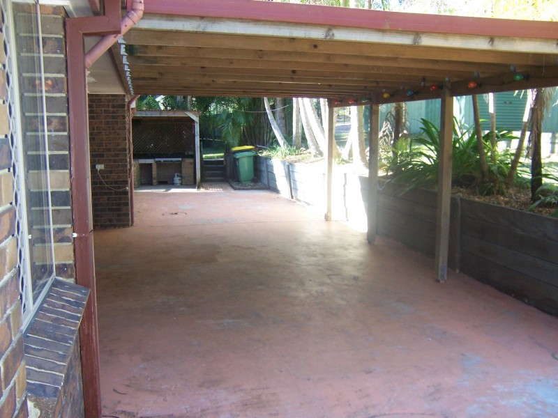 97 Petersen Road, Morayfield QLD 4506