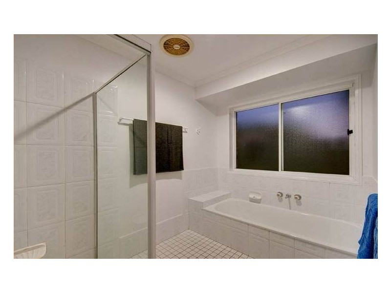 18 Bounty Drive, Caboolture South QLD 4510