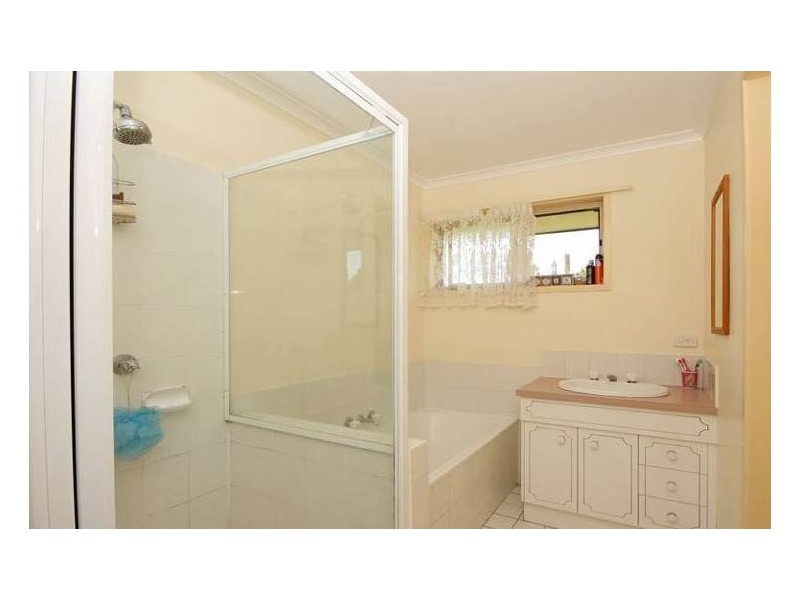 45 Cresthaven Drive, Morayfield QLD 4506