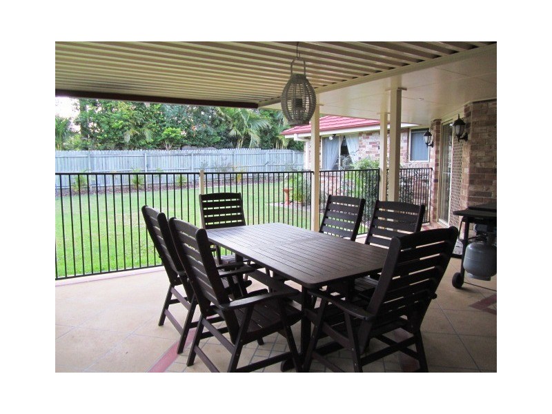 17 Olympic Court, Upper Caboolture QLD 4510