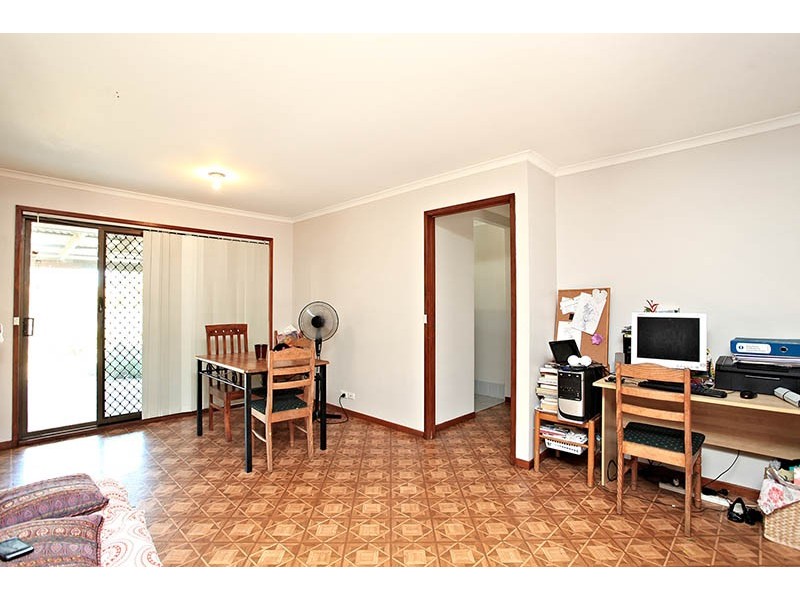 12 Fraser Place, Morayfield QLD 4506