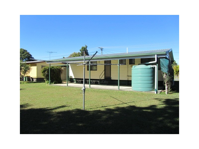 15 Joanne Street, Caboolture QLD 4510