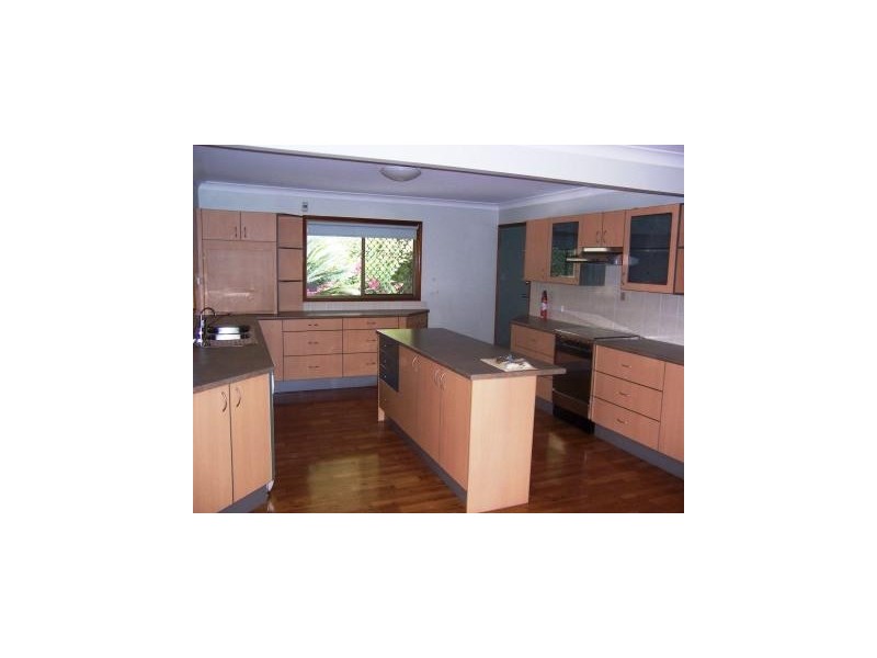 83 Oakey Flat Road, Morayfield QLD 4506