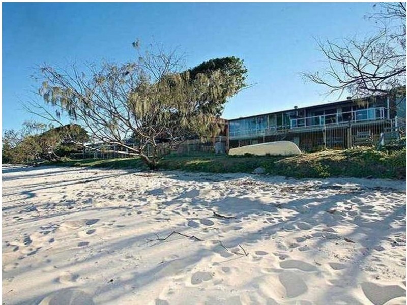 101 Bishop Road, Beachmere QLD 4510