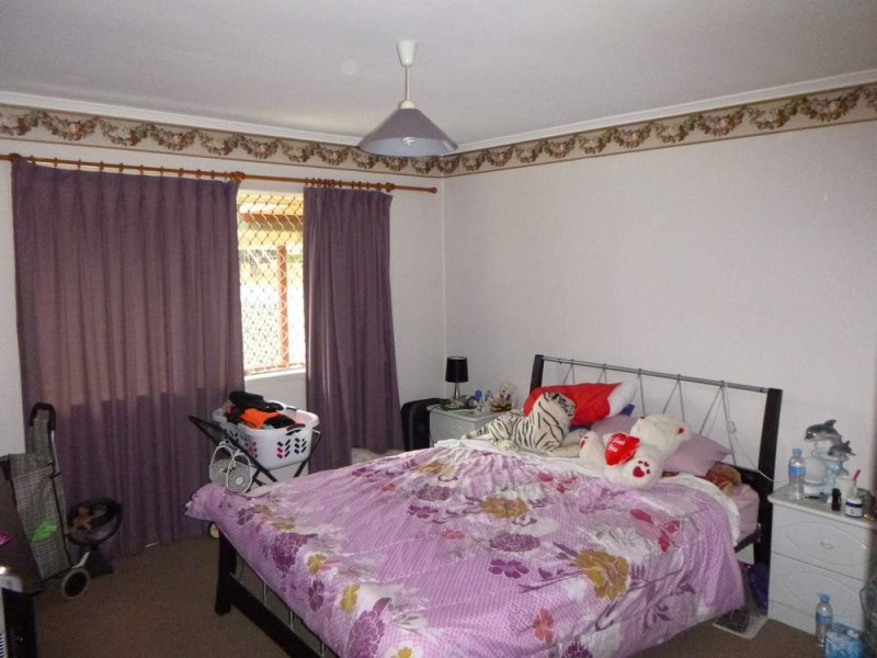 8 Newman, Caboolture QLD 4510