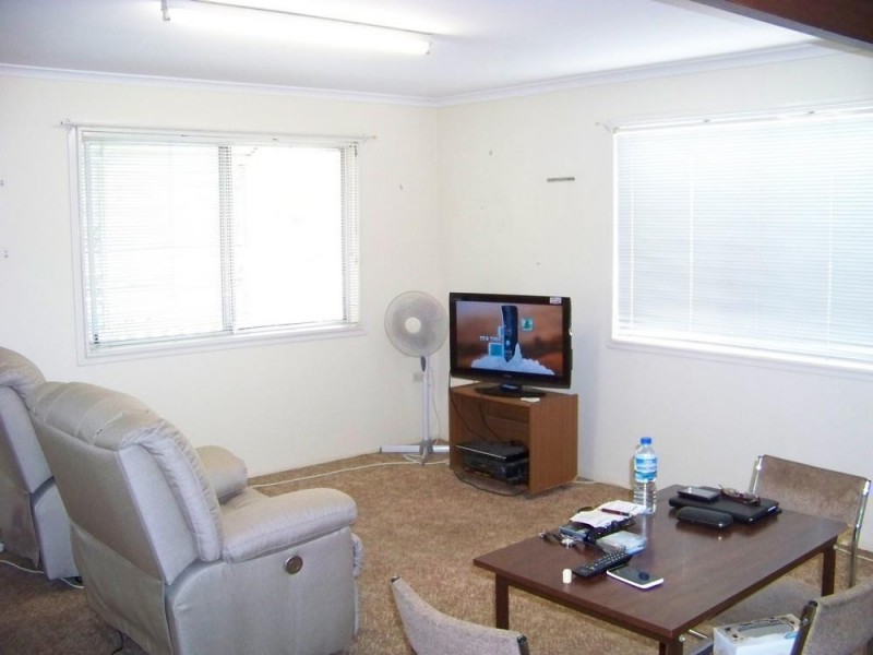 39-39 Manley Street, Caboolture QLD 4510