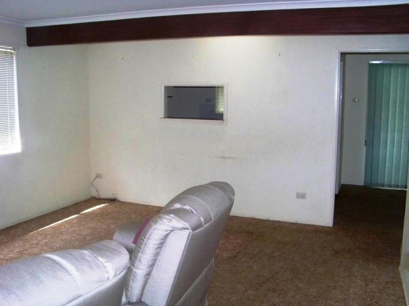 39-39 Manley Street, Caboolture QLD 4510