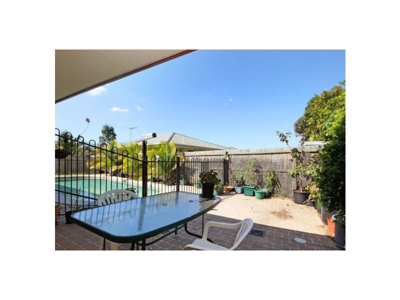8 Candle Crescent, Caboolture QLD 4510