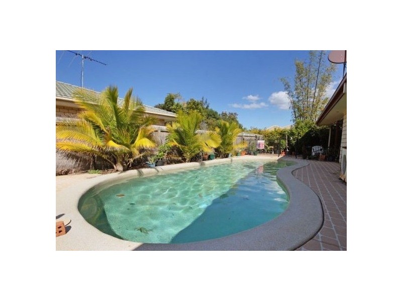 8 Candle Crescent, Caboolture QLD 4510