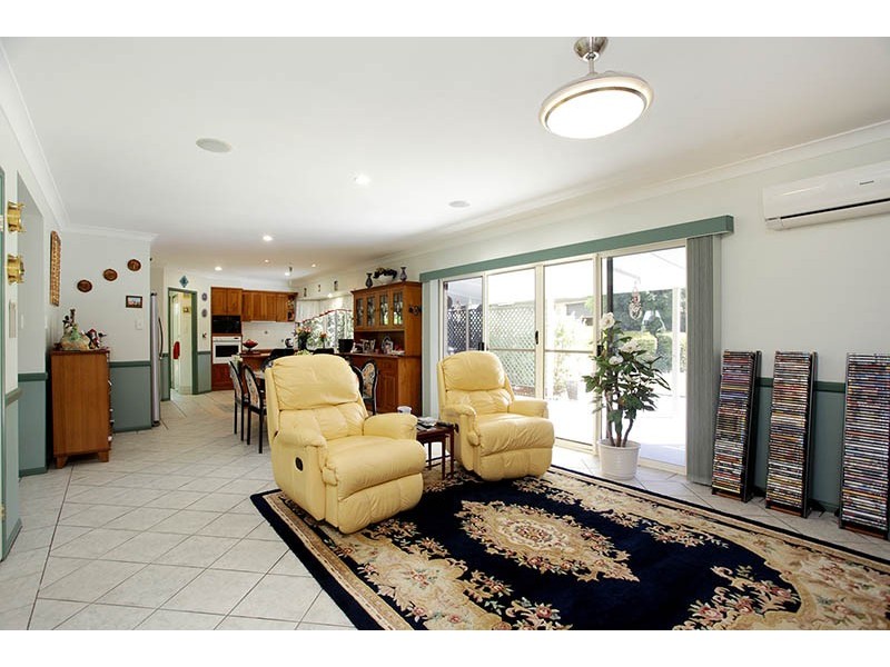 207 Bigmor Drive, Elimbah QLD 4516