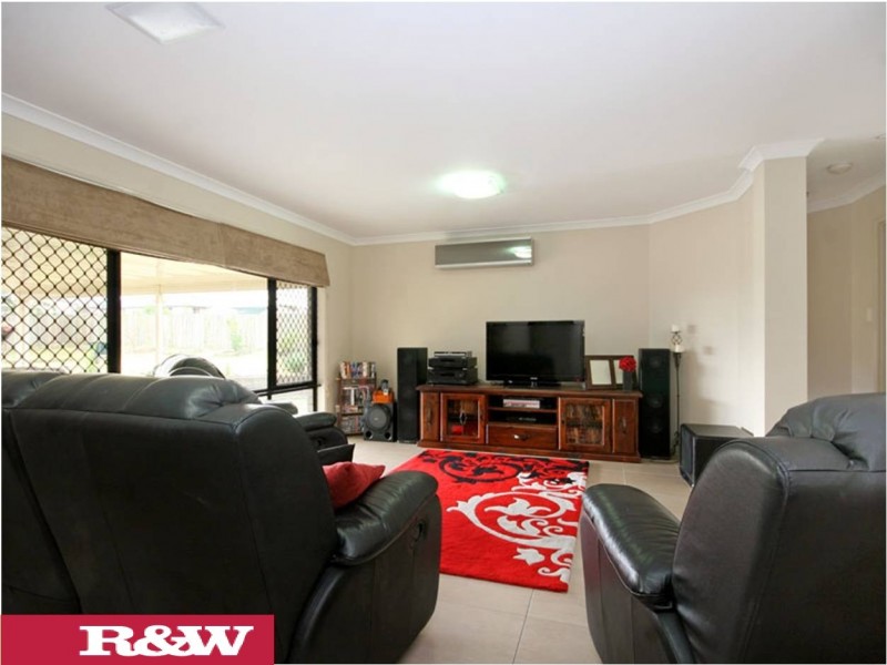 25-27 Cash Street, D’aguilar QLD 4514