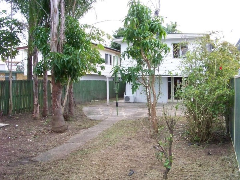 70 Frank Street, Caboolture South QLD 4510