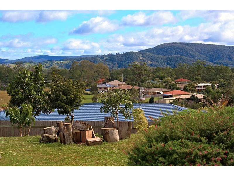 13-15 Allikea Place, D’aguilar QLD 4514