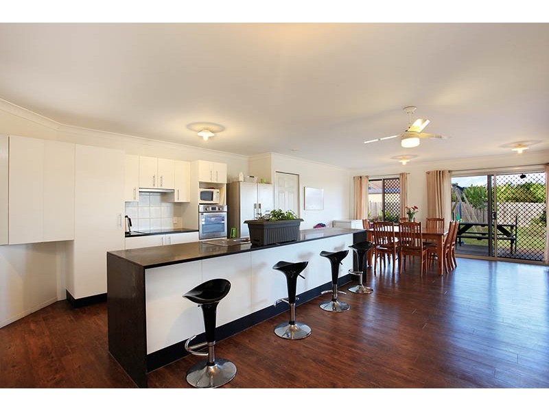 13-15 Allikea Place, D’aguilar QLD 4514