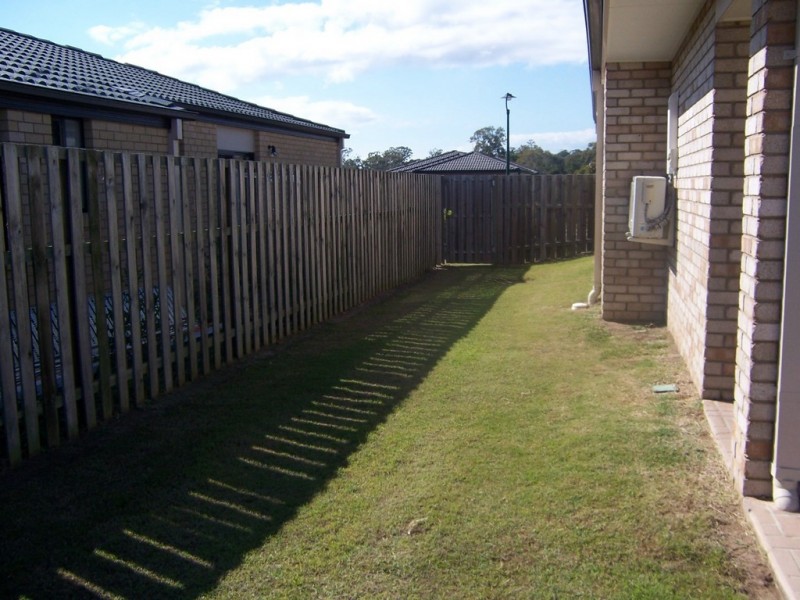 44 Maurice Avenue, Morayfield QLD 4506