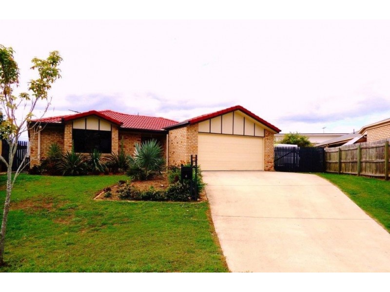 4 Oscar Court, Bellmere QLD 4510