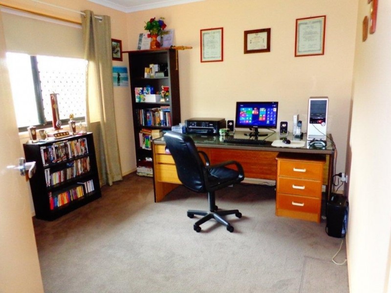 4 Oscar Court, Bellmere QLD 4510