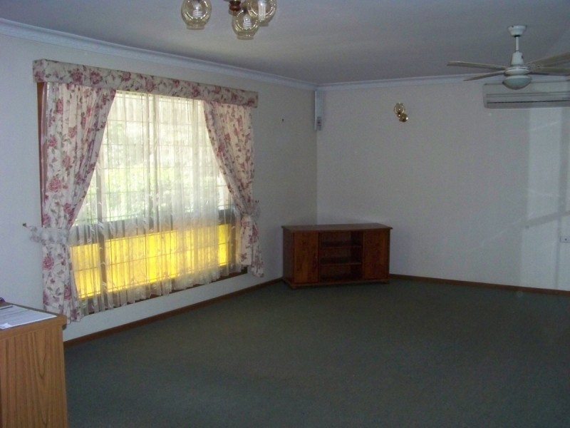 8 Investigator Drive, Caboolture South QLD 4510