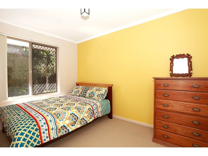 16 Deanne Court, Caboolture South QLD 4510