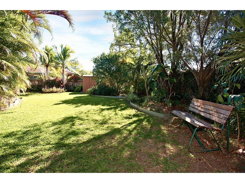 16 Deanne Court, Caboolture South QLD 4510