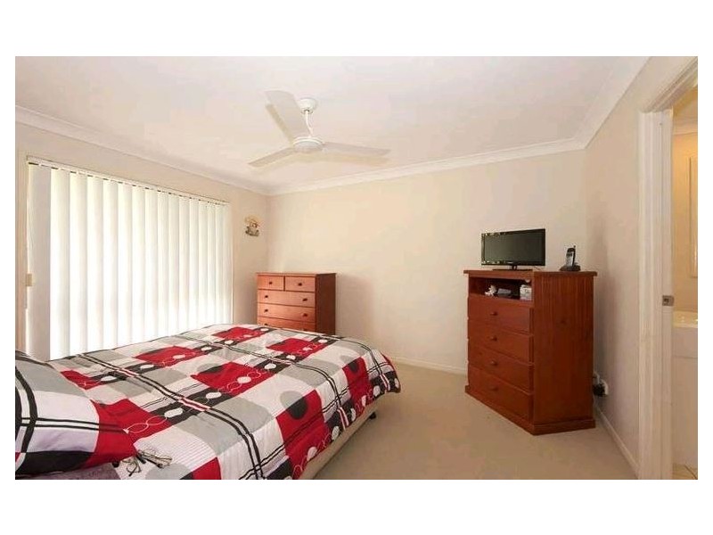 15 Julie Drive, Caboolture South QLD 4510