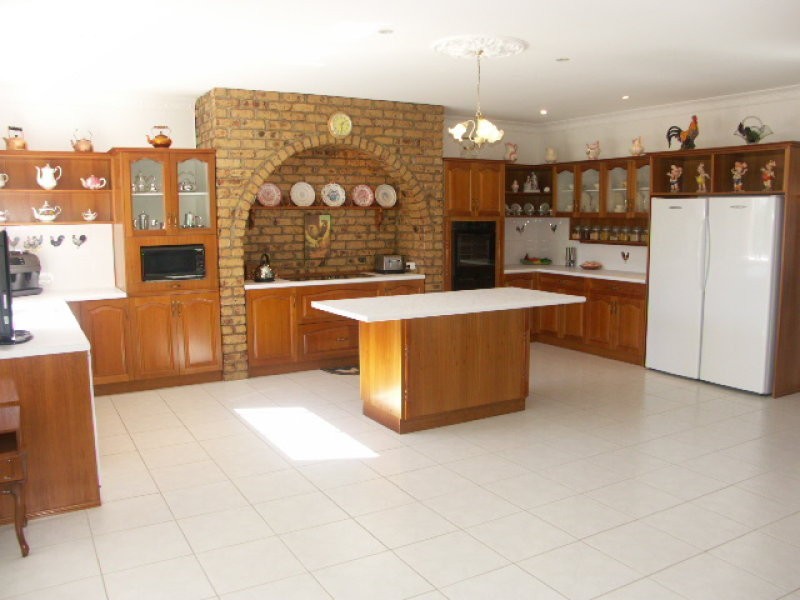 2-8 Sammor Road, Elimbah QLD 4516