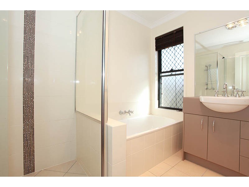 15 Moses Court, Caboolture QLD 4510