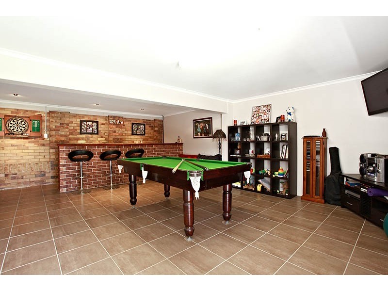 14 Nanbaree Avenue, Caboolture South QLD 4510
