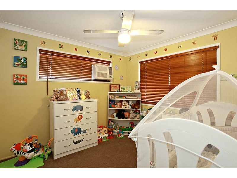 14 Nanbaree Avenue, Caboolture South QLD 4510