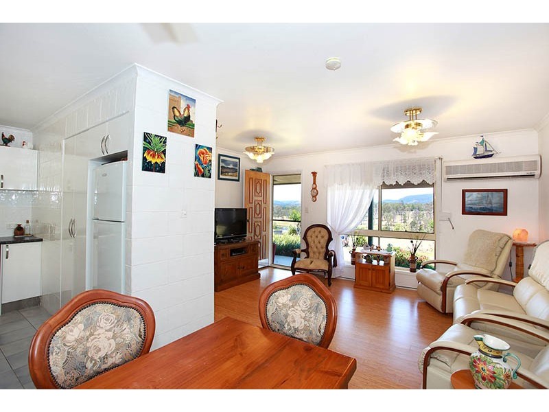 23 Shapland Drive, Woodford QLD 4514