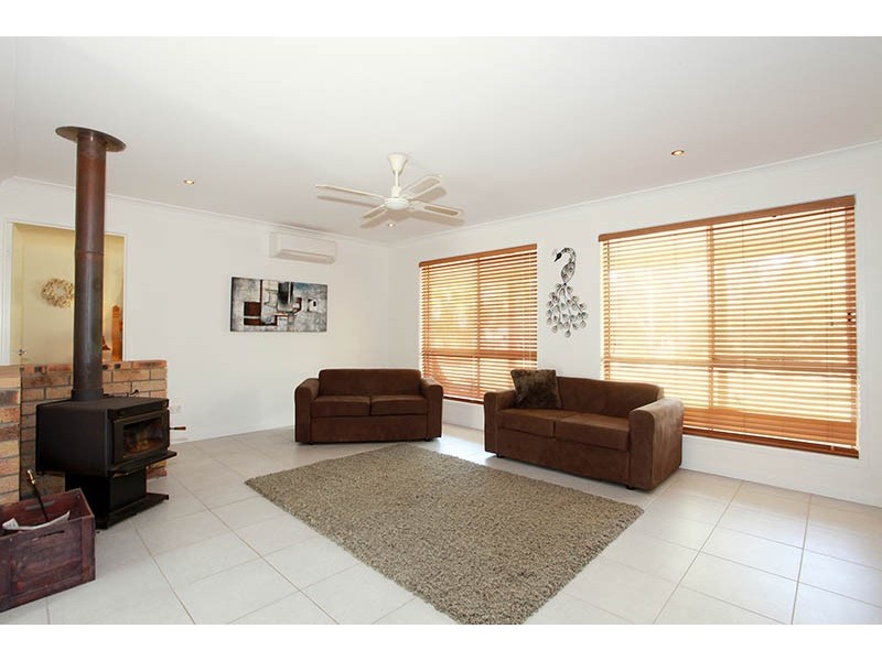 24 Logrunner Drive, Upper Caboolture QLD 4510