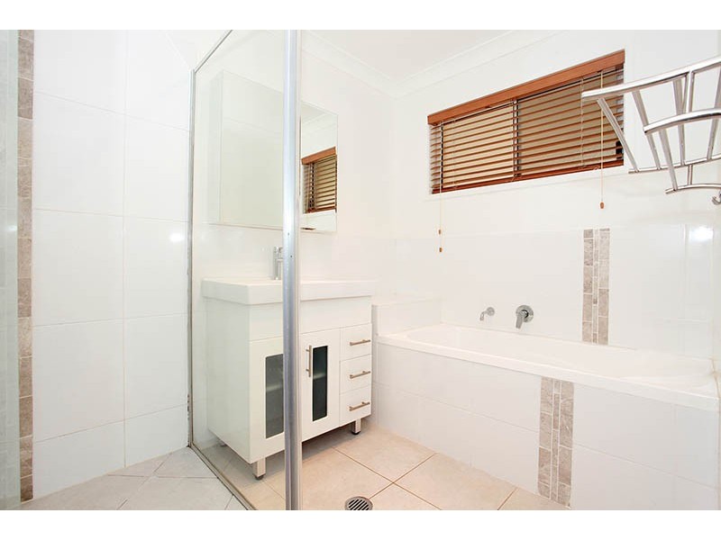 24 Logrunner Drive, Upper Caboolture QLD 4510