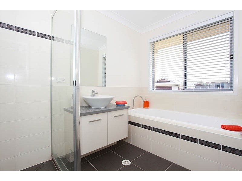 18 Koel Drive, Narangba QLD 4504