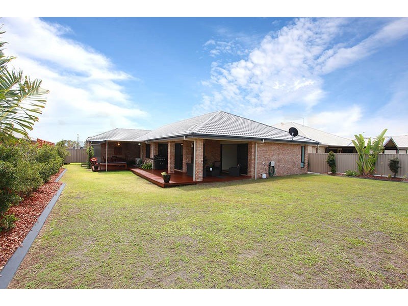 8 Harkin Street, Caboolture QLD 4510