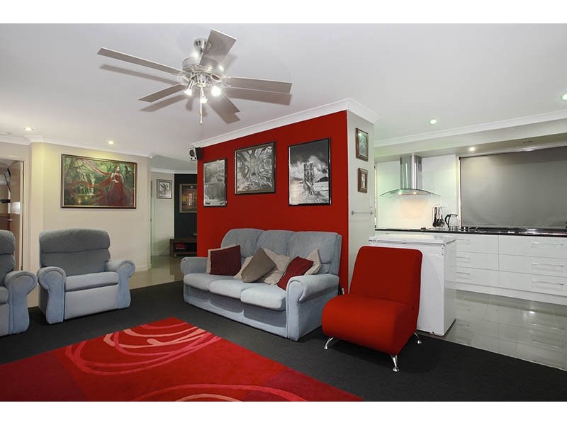 4 Beech Drive, Morayfield QLD 4506