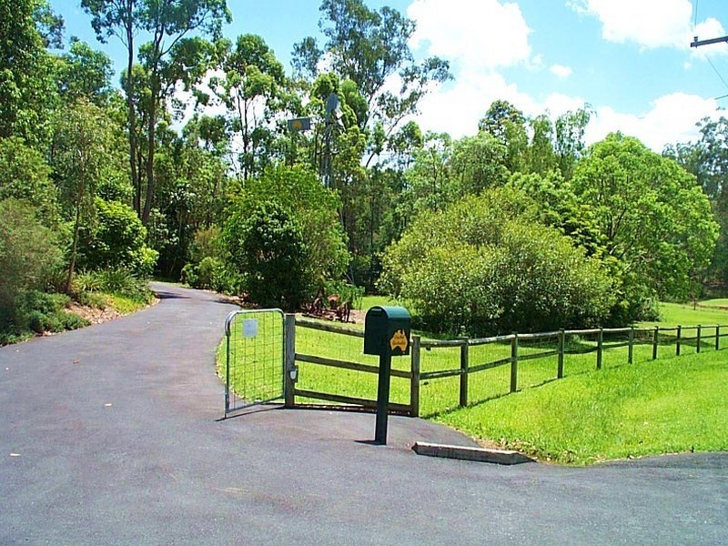 76 Waterside Drive, Wamuran QLD 4512