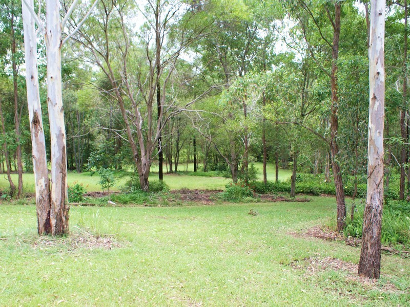 76 Waterside Drive, Wamuran QLD 4512
